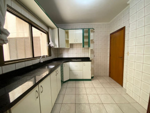 Apto Centro por 450 mil