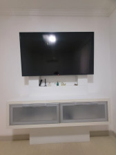 Raque/ Painel de televisão 