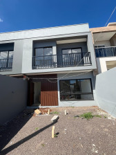 Sobrado diferenciado Desbravador